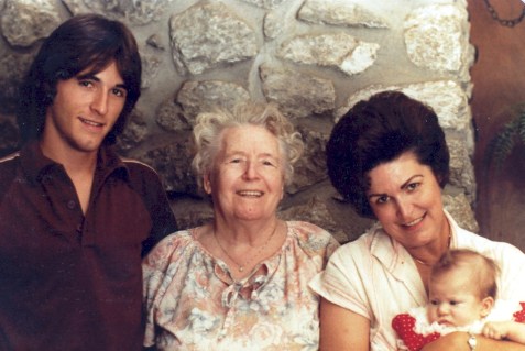 icy_larry_sara_brandi